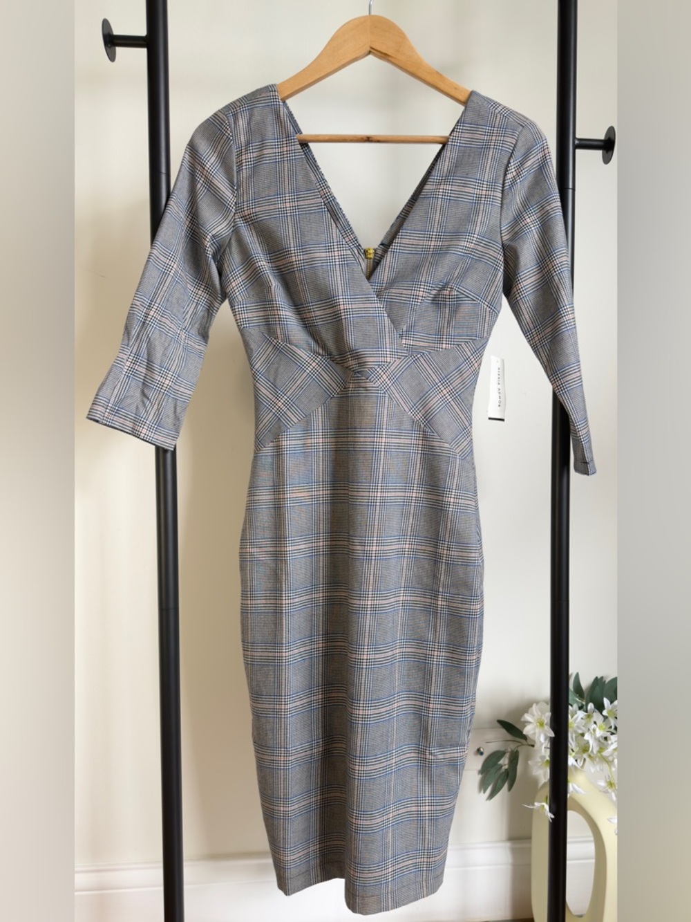 Alexia Admor Plaid Bodycon Midi Dress NWT | V-Neck Tailored Office Chic Size 2